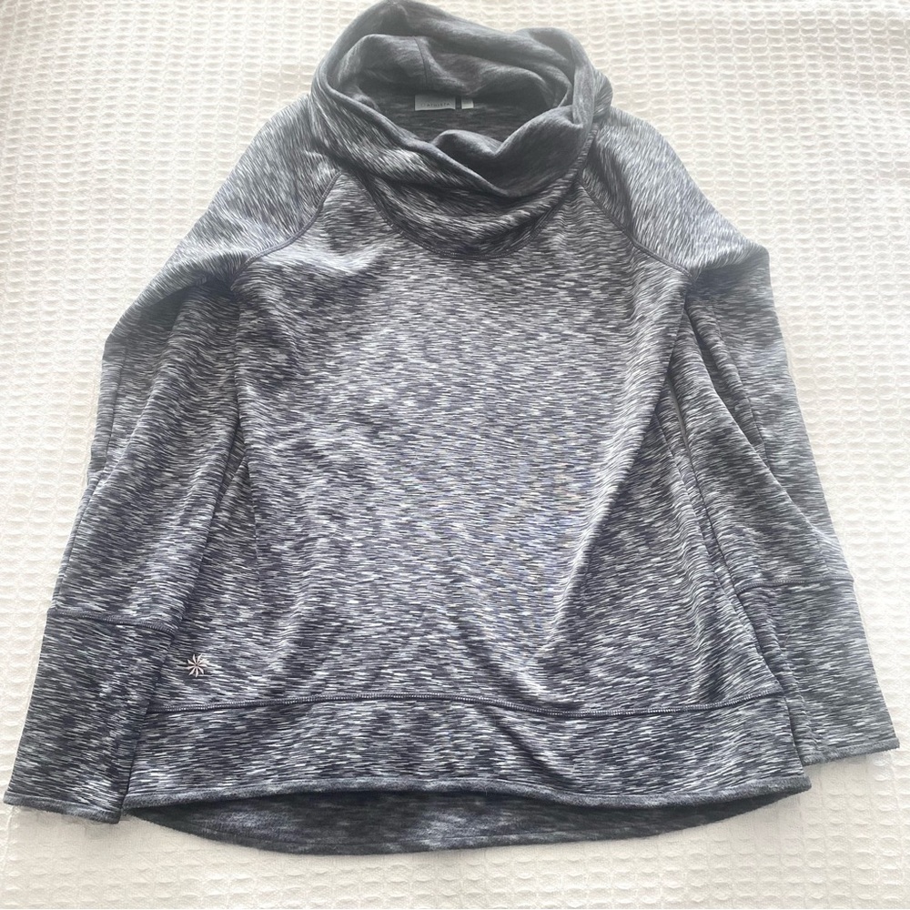 Athleta grey tranquility space dye cowlneck pullover size Medium